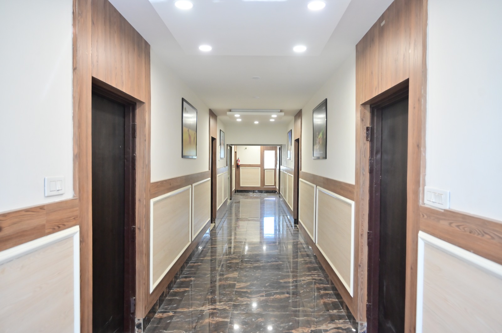 Rahi Hotel Rohila